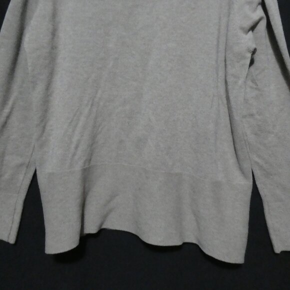 VILA MILANO | xl - extra large | Beige Crewneck Long Sleeve Sweater - Picture 13 of 14